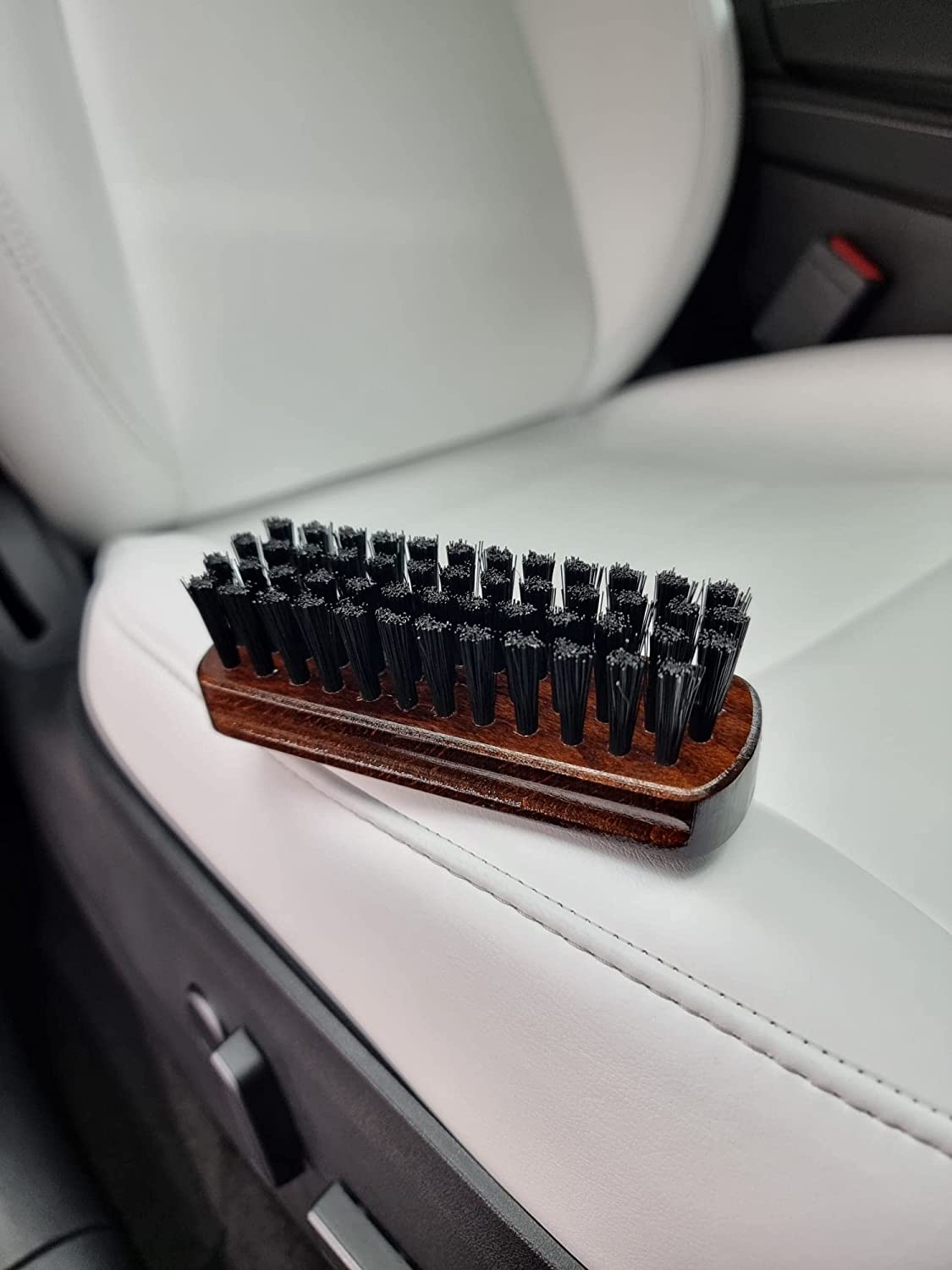 Geist. Leather & Upholstery Cleaning Brush